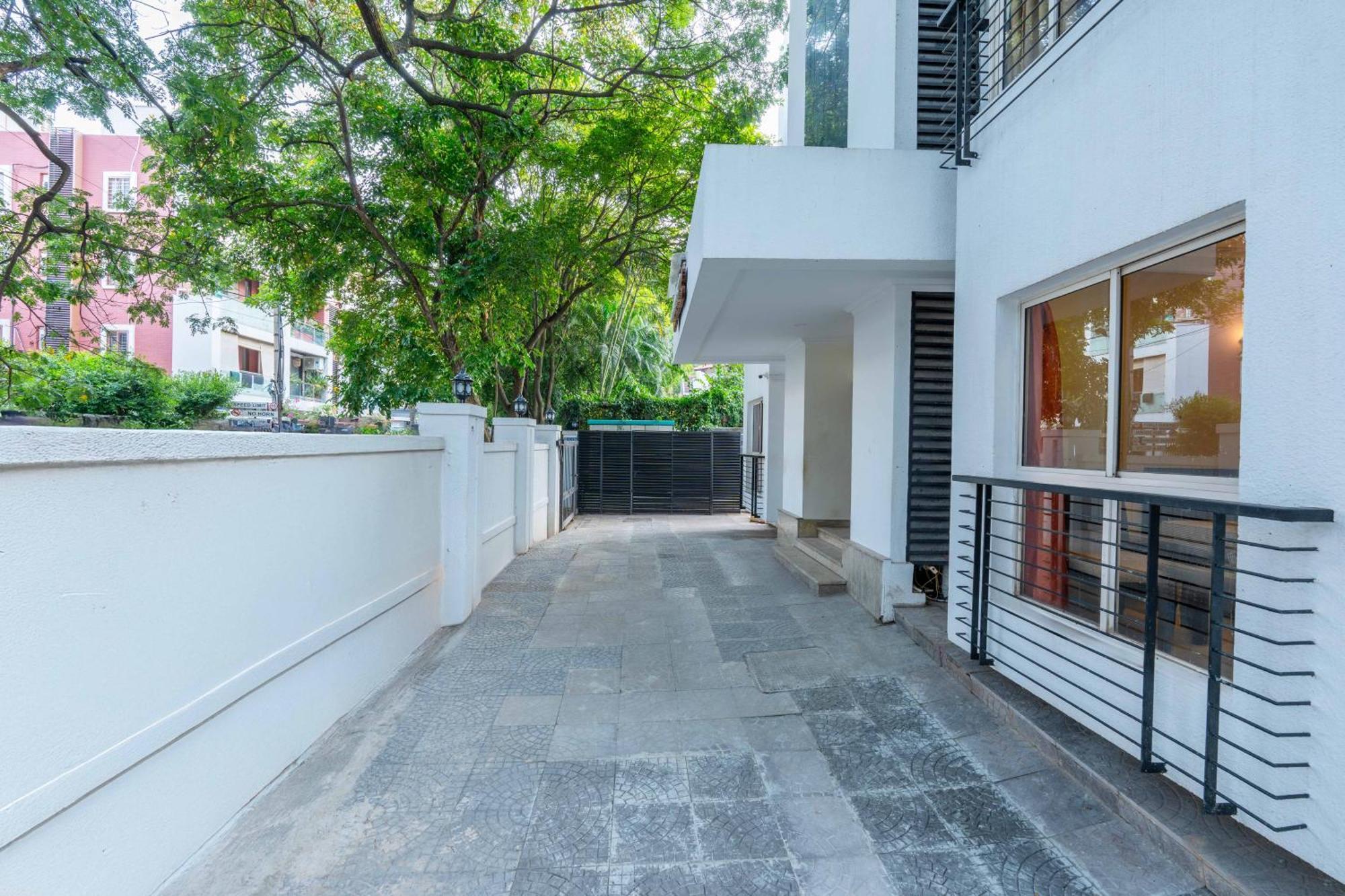 Treebo Ivory White Inn Bangalore Exterior foto